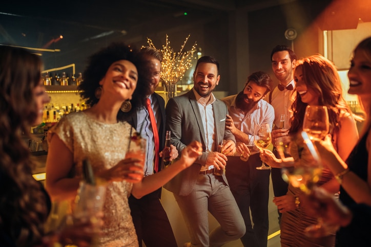 people-dancing-at-bar Gala Events